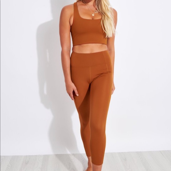 girlfriend collective Pants - Girlfriend Collective 2-piece workout outfit